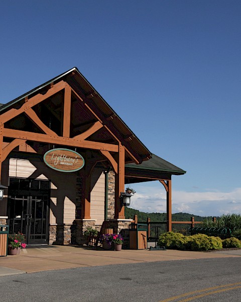 The image shows the entrance of a restaurant called 