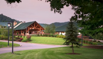 Stonewall Resort